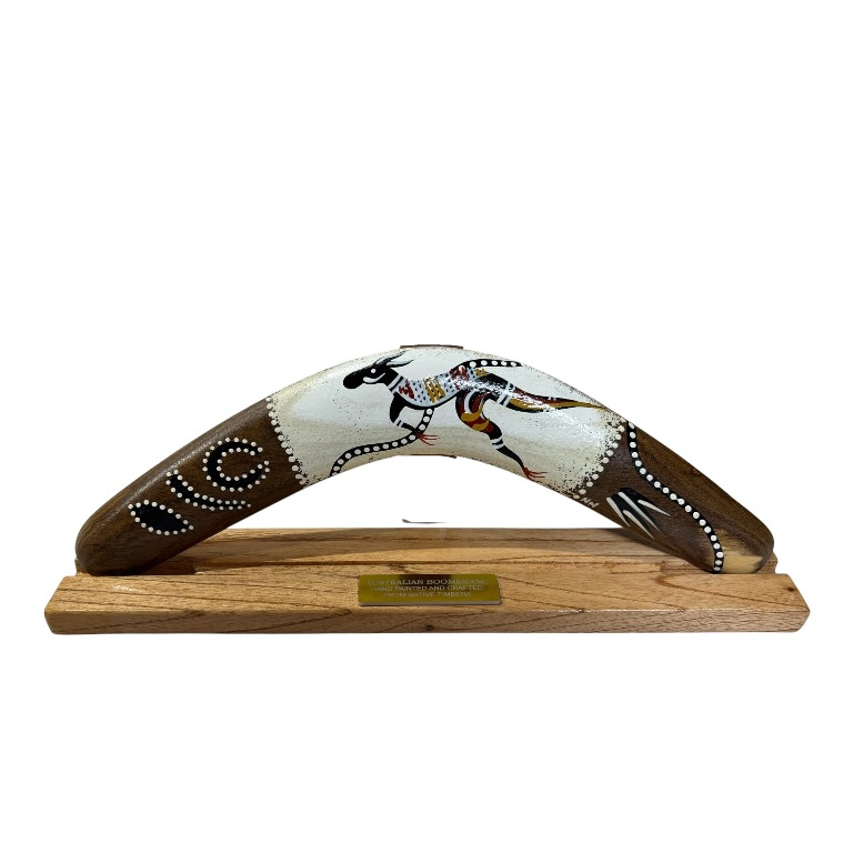 Boxed 14 Inch Detailed Animal Boomerang with Stand 6 Boxed 14 Inch Detailed Animal Boomerang with Stand - Image 4