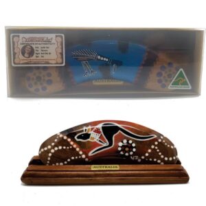 Boxed 6 Inch Resined Detailed Animal Boomerang with Stand