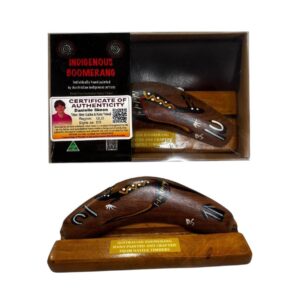 Boxed 6 Inch Traditional Boomerang with Stand