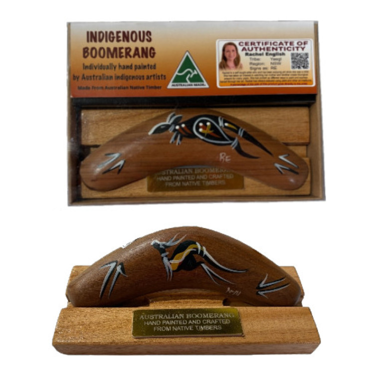 Boxed 6 Inch Traditional Boomerang with Stand 2 BXTRBO06 GROUP BIGGER