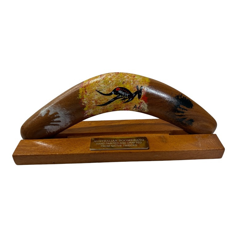 Boxed 10 Inch Arthur Conlon Boomerang with Stand 8 Boxed 10 Inch Arthur Conlon Boomerang with Stand - Image 6